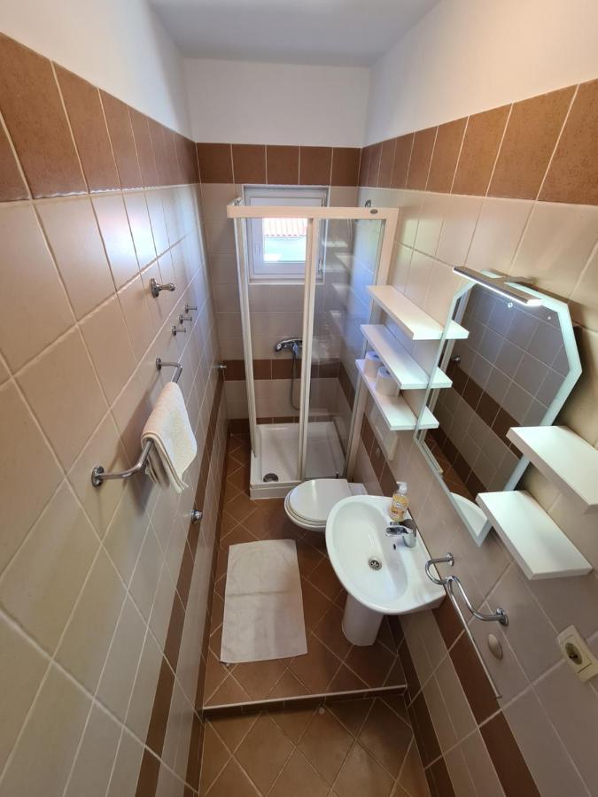 Apartman Karmen Barbat na Rabu Kültér fotó